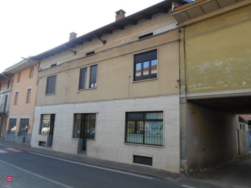 IMMOBILE COMMERCIALE in AFFITTO a CIGLIANO