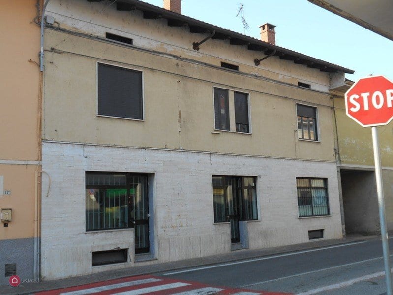 IMMOBILE COMMERCIALE in AFFITTO a CIGLIANO
