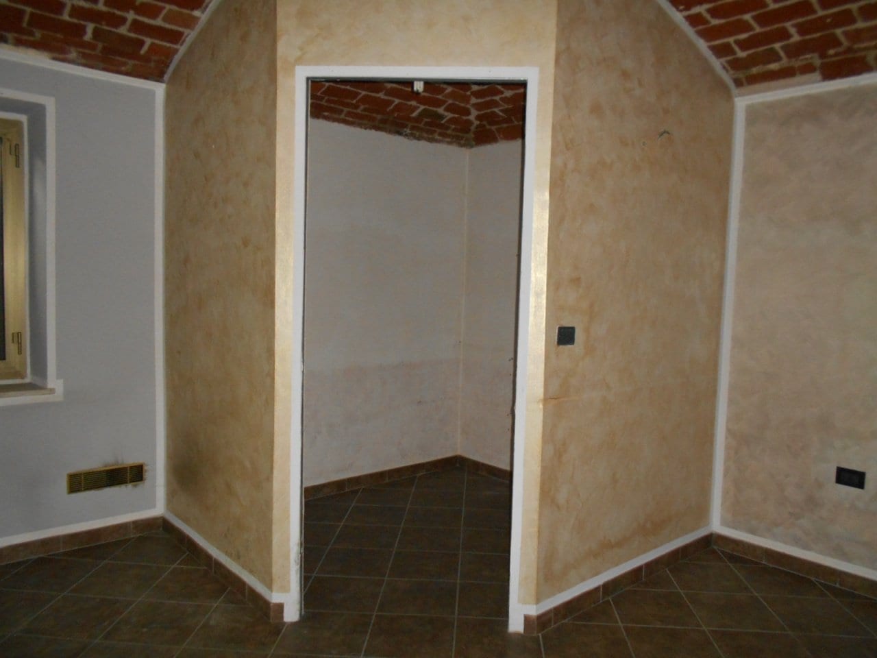 CASA INDIPENDENTE in VENDITA a LIVORNO FERRARIS