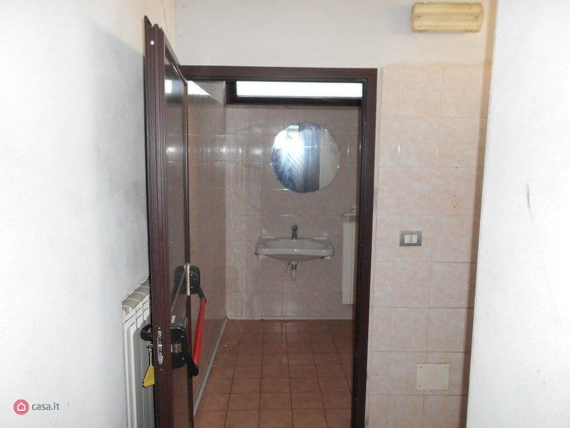 IMMOBILE COMMERCIALE in VENDITA a CIGLIANO