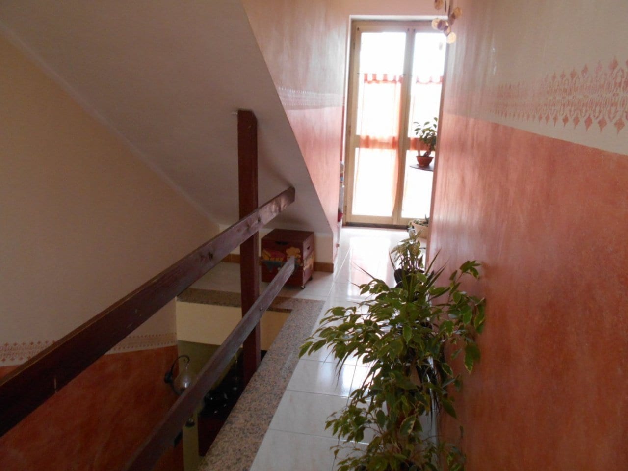 VILLA A SCHIERA in VENDITA a MAGLIONE