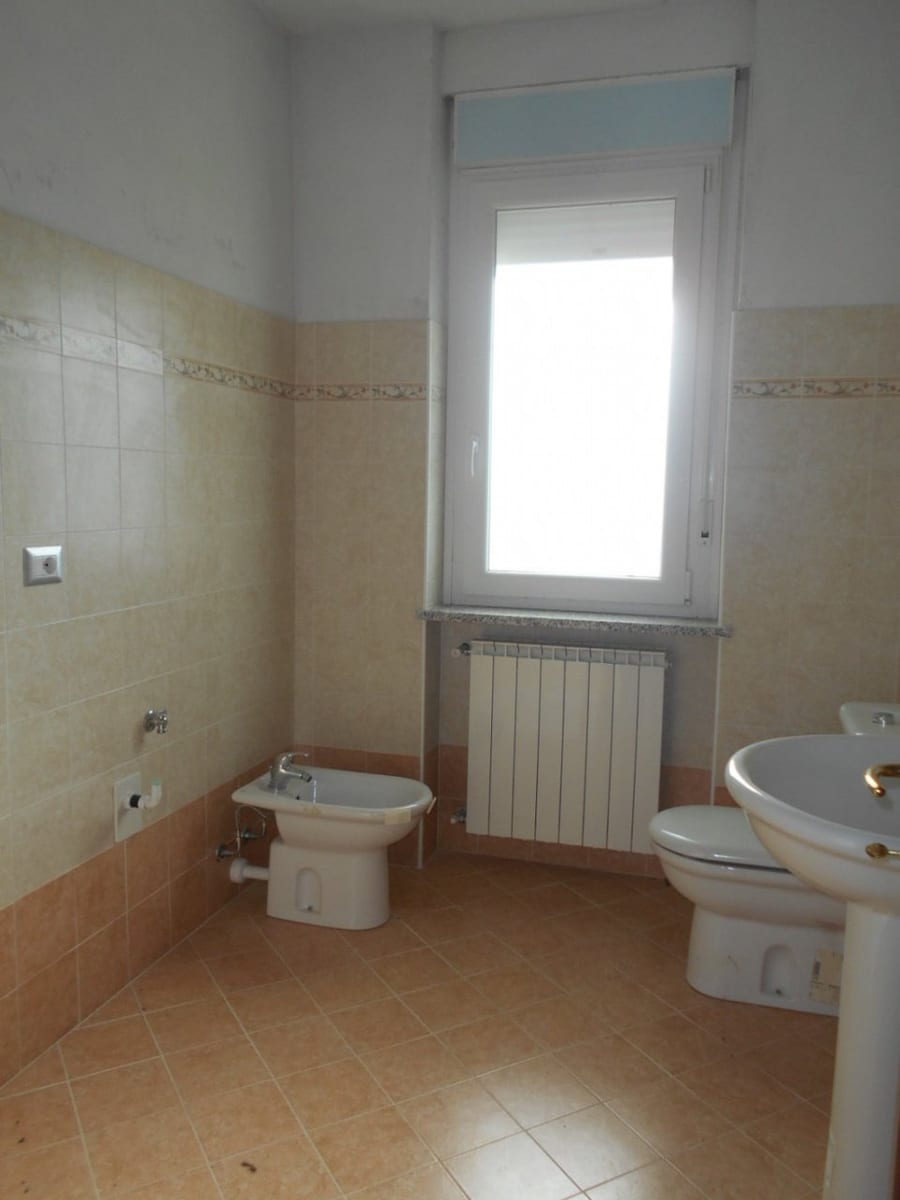 VILLA A SCHIERA in VENDITA a MONCRIVELLO