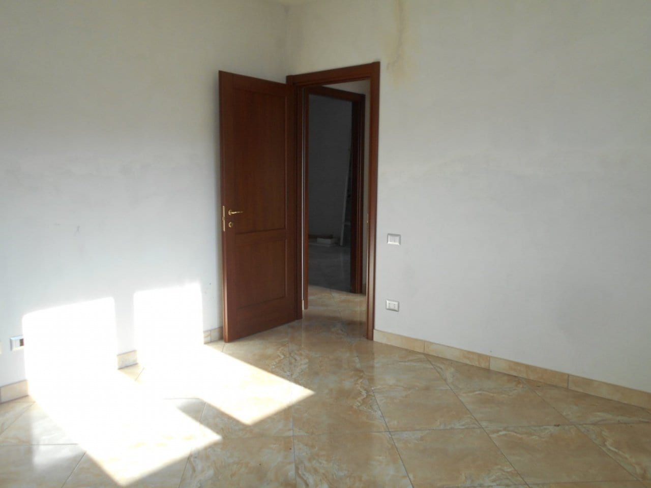 VILLA A SCHIERA in VENDITA a MONCRIVELLO