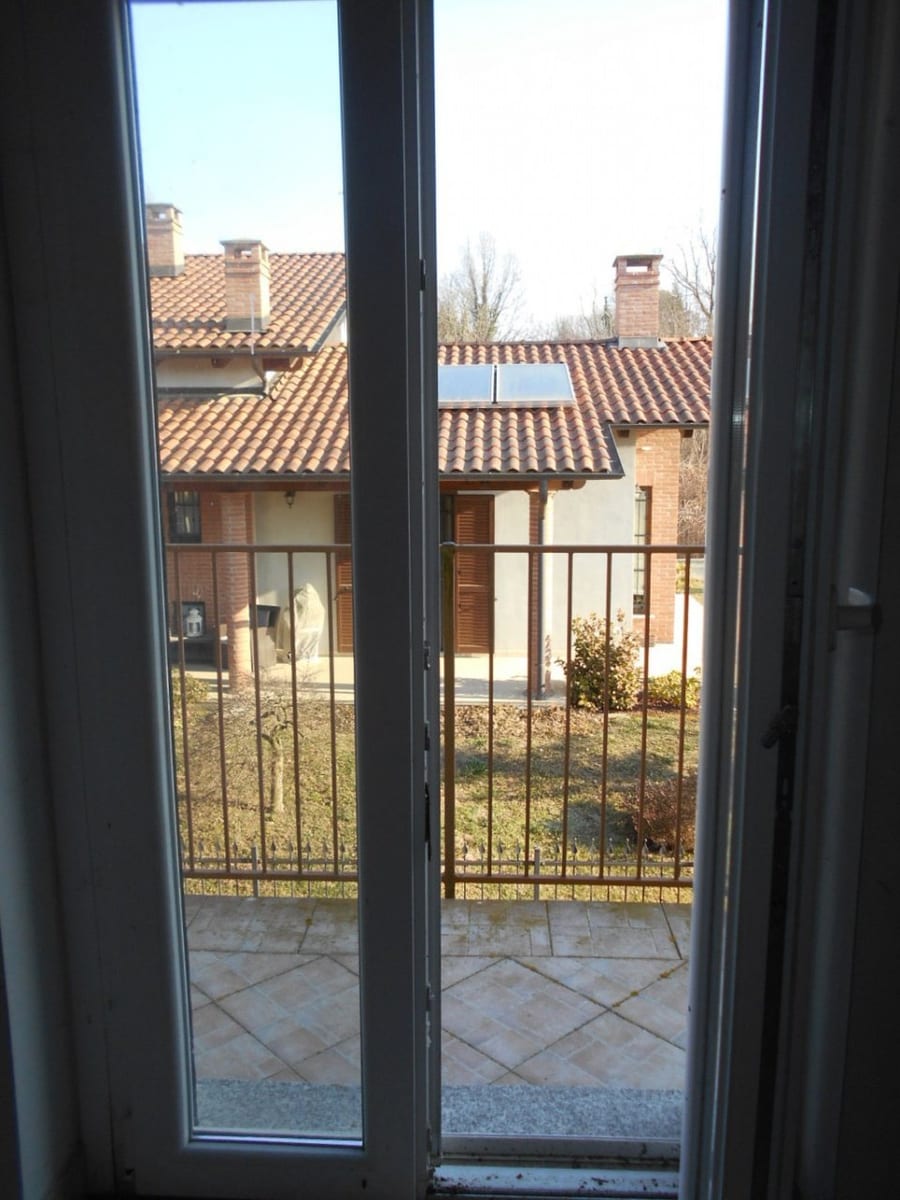 VILLA A SCHIERA in VENDITA a MONCRIVELLO
