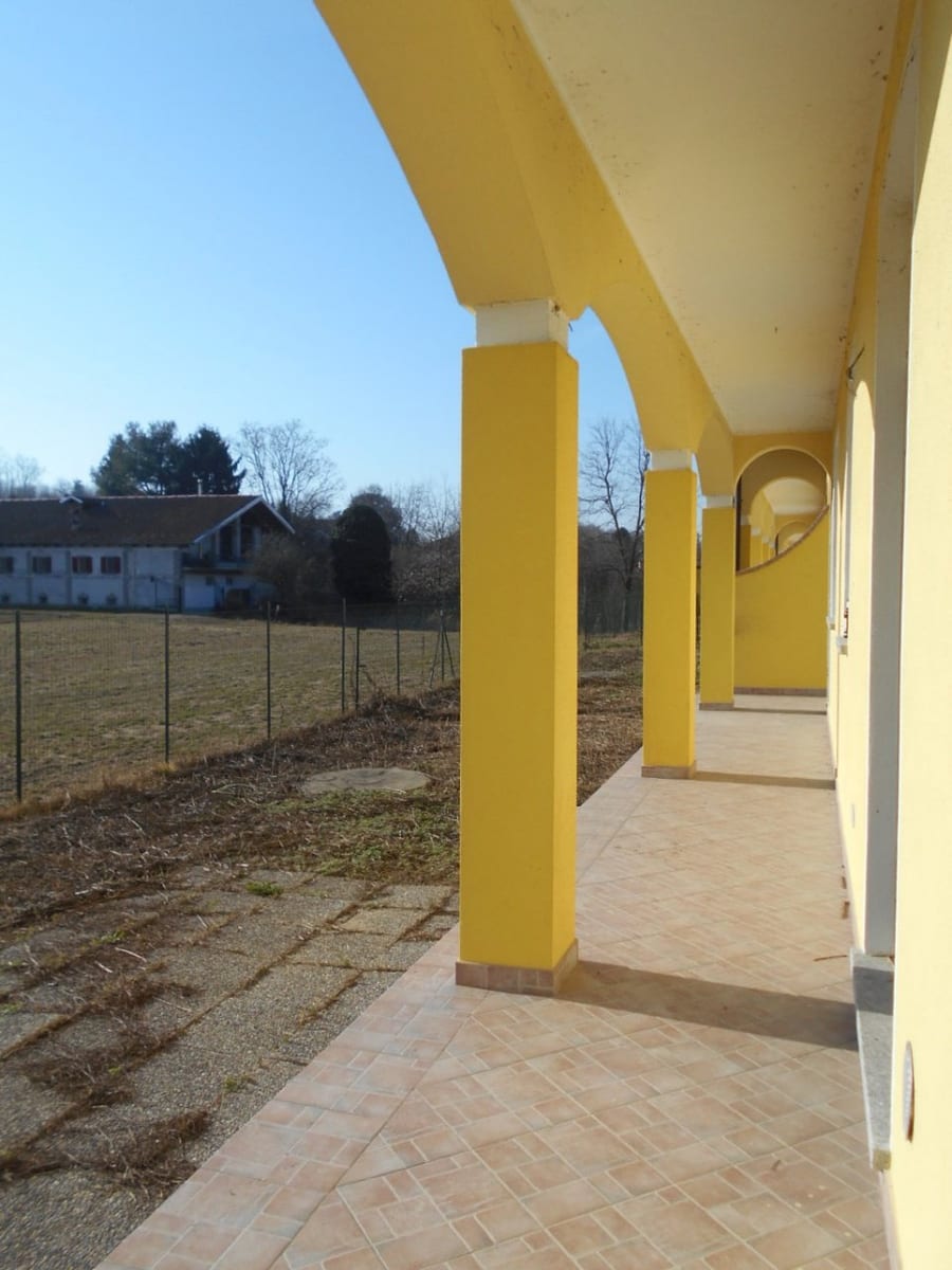 VILLA A SCHIERA in VENDITA a MONCRIVELLO