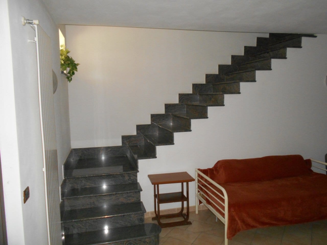 CASA INDIPENDENTE in VENDITA a CIGLIANO