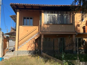 cerca LIVORNO FERRARIS CASA INDIPENDENTE VENDITA