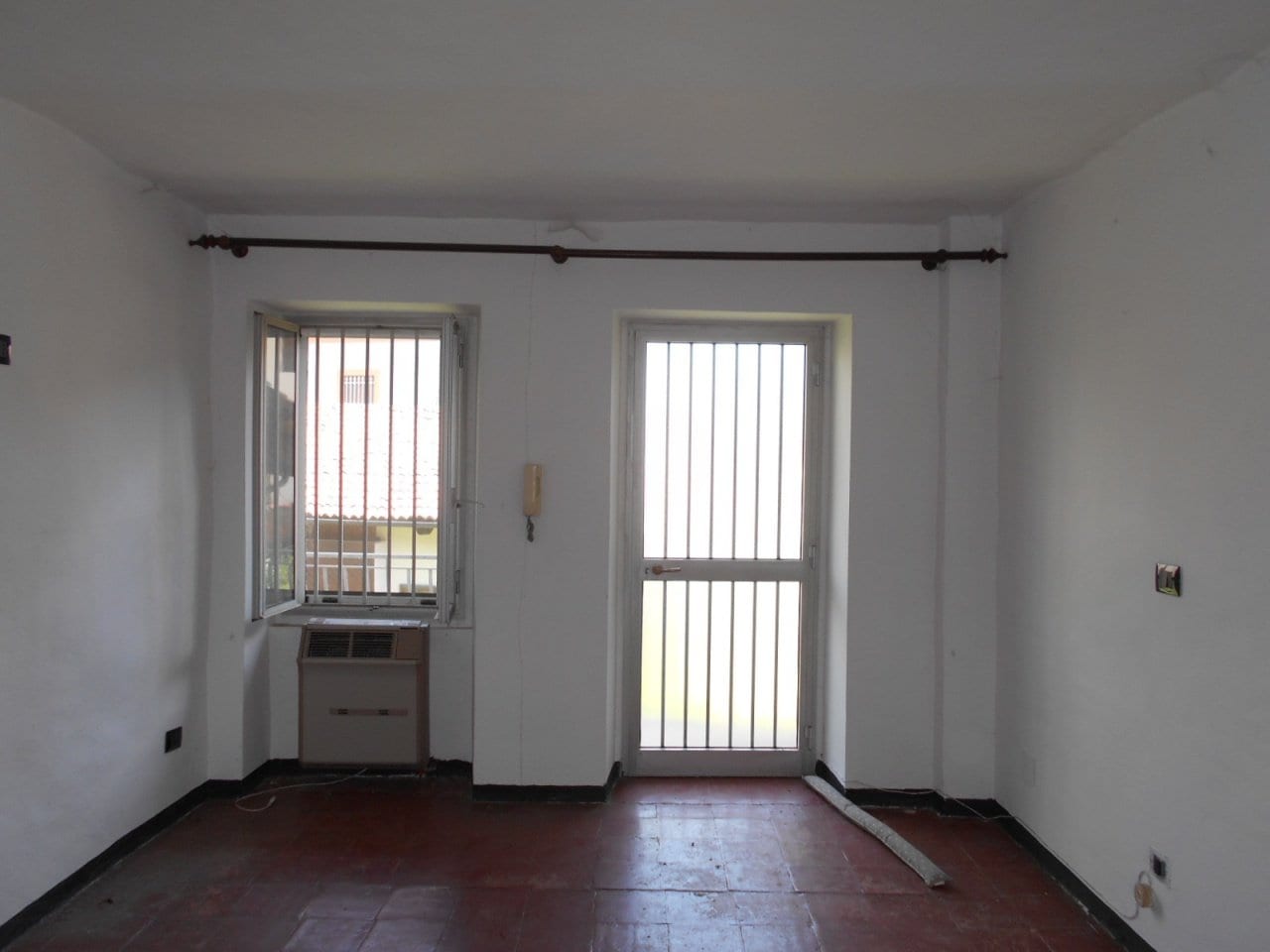 CASA SEMI INDIPENDENTE in VENDITA a MONCRIVELLO