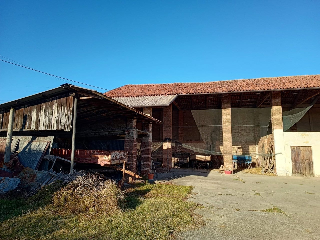 CASCINA in VENDITA a CIGLIANO