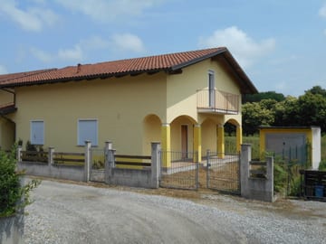 cerca MONCRIVELLO VILLINO VENDITA