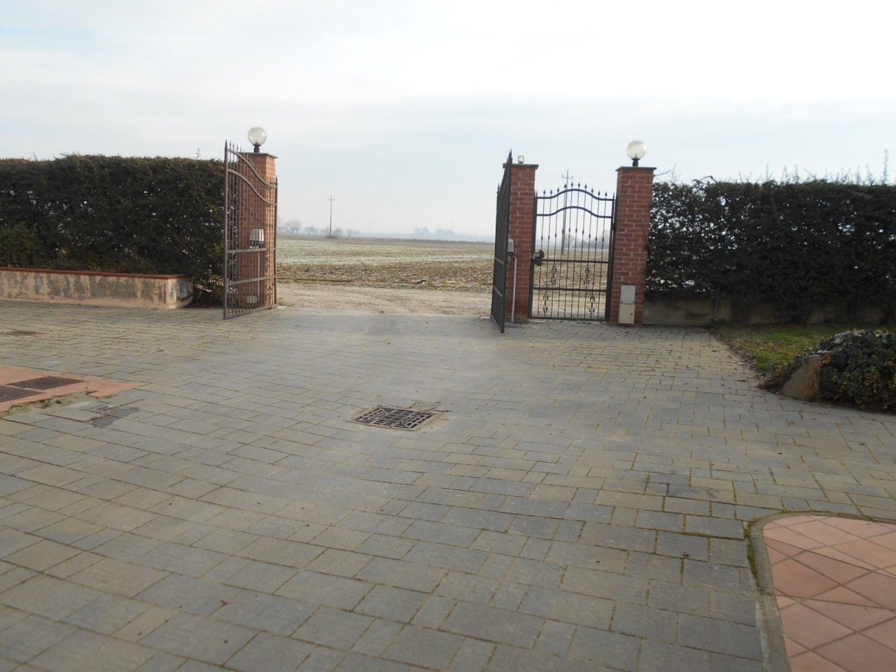 CASALE in VENDITA a CIGLIANO
