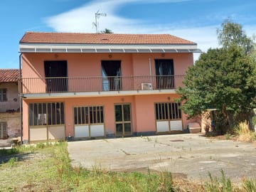 cerca VILLAREGGIA CASA SEMI INDIPENDENTE VENDITA