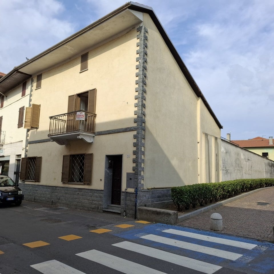 CASA INDIPENDENTE in VENDITA a LIVORNO FERRARIS