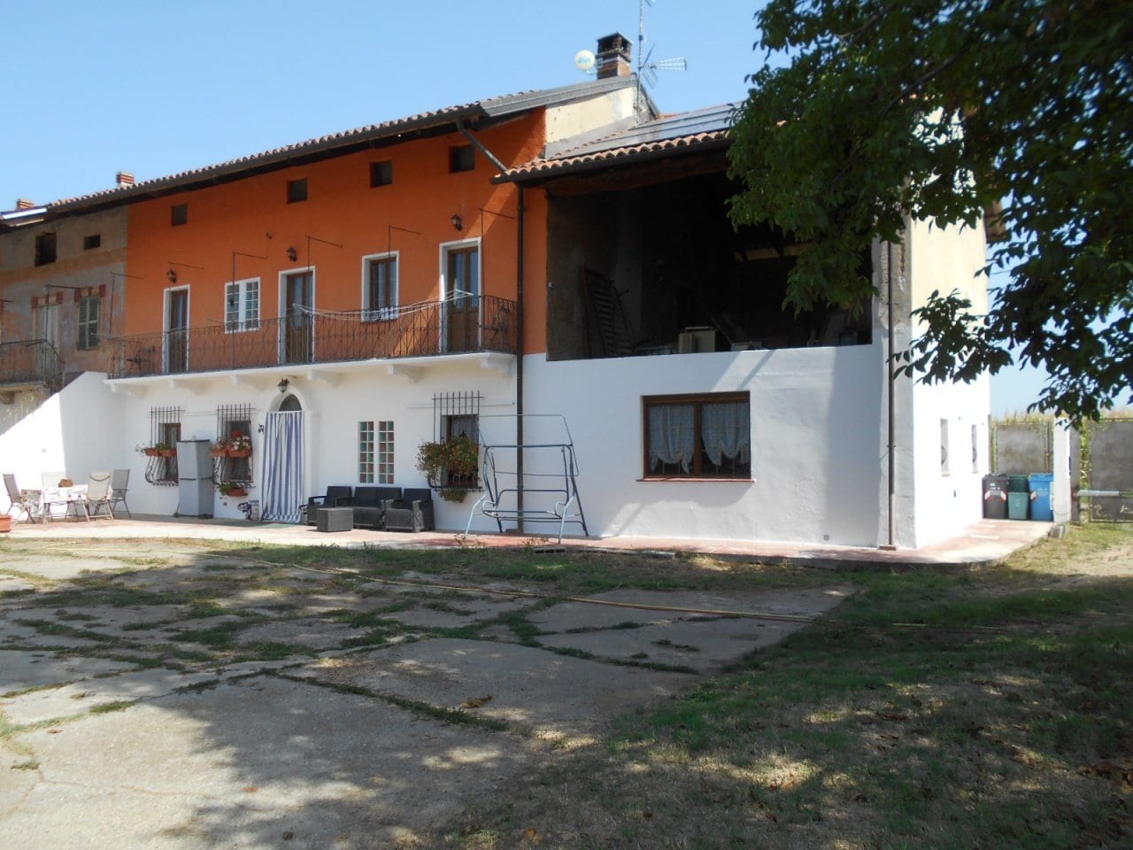 CASA INDIPENDENTE in VENDITA a BIANZÈ