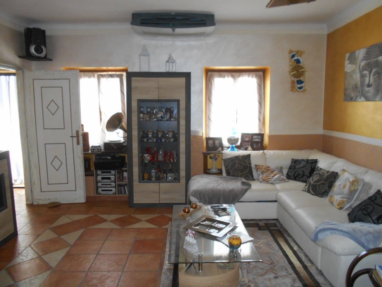 CASA INDIPENDENTE in VENDITA a BIANZÈ