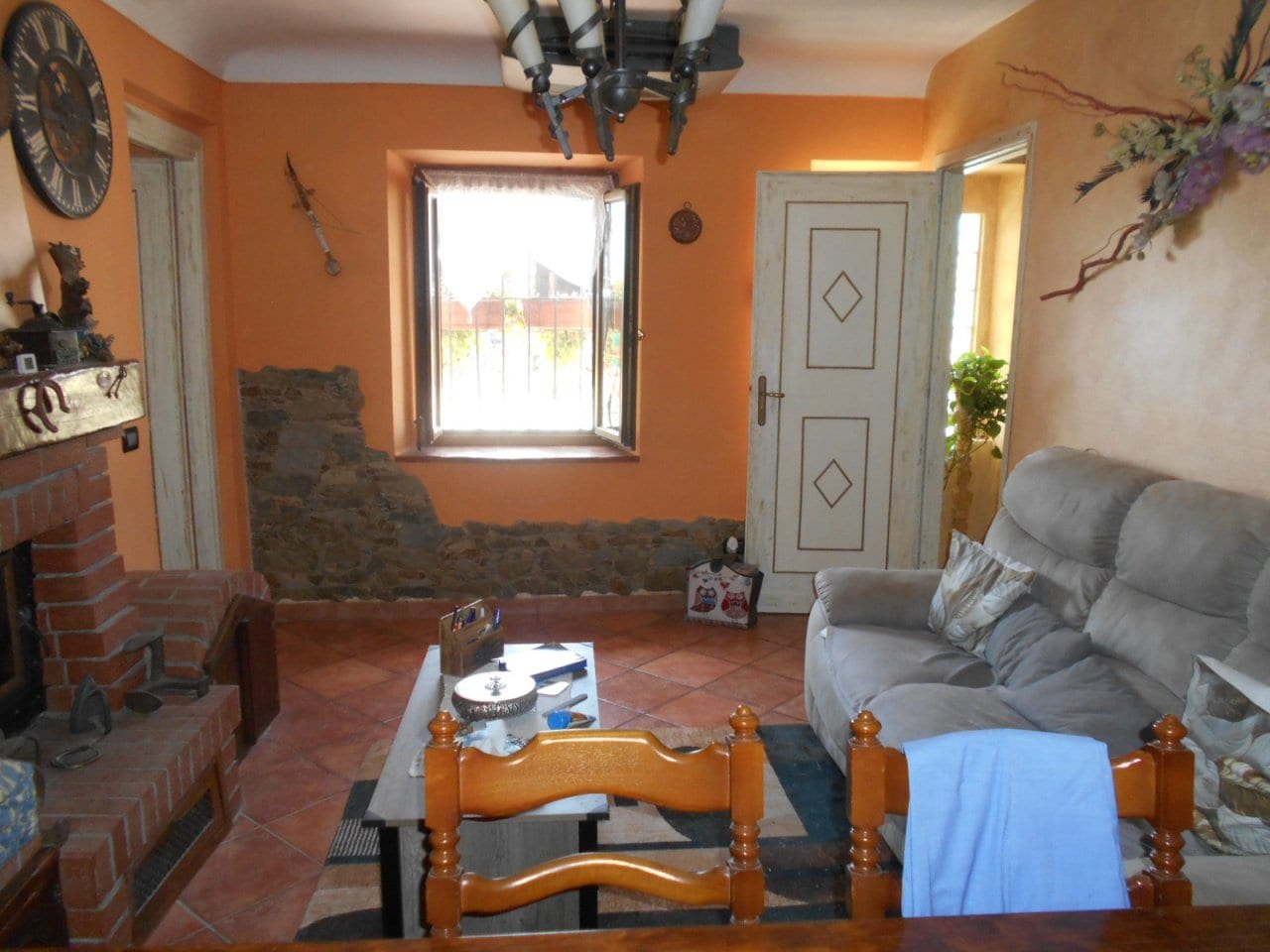 CASA INDIPENDENTE in VENDITA a BIANZÈ