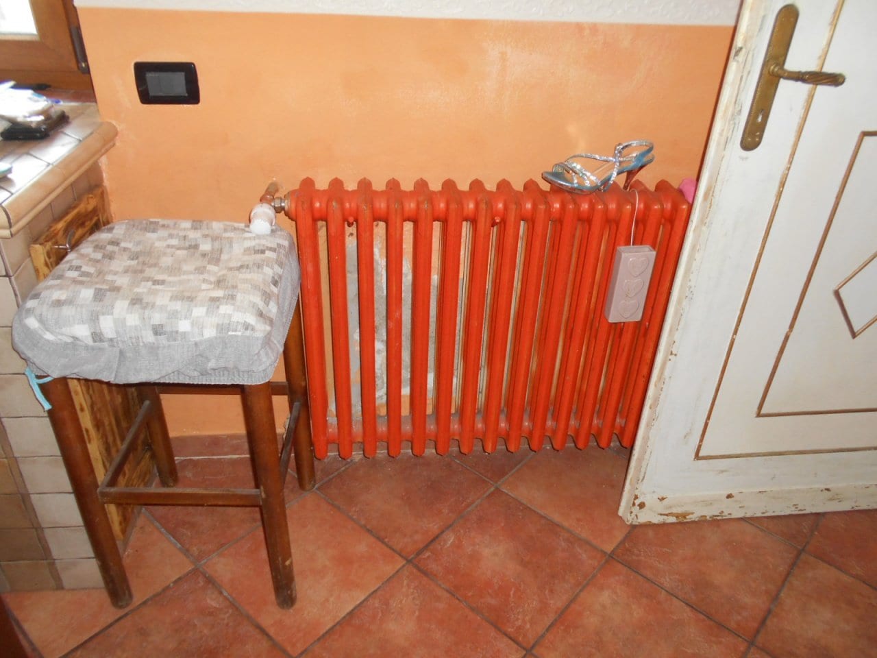 CASA INDIPENDENTE in VENDITA a BIANZÈ