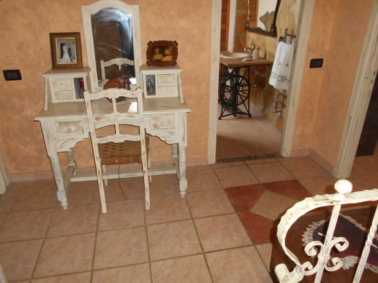 CASA INDIPENDENTE in VENDITA a BIANZÈ